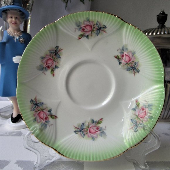 Bone China Saucer Horizon by Royal Albert, England - Picture 1 of 6